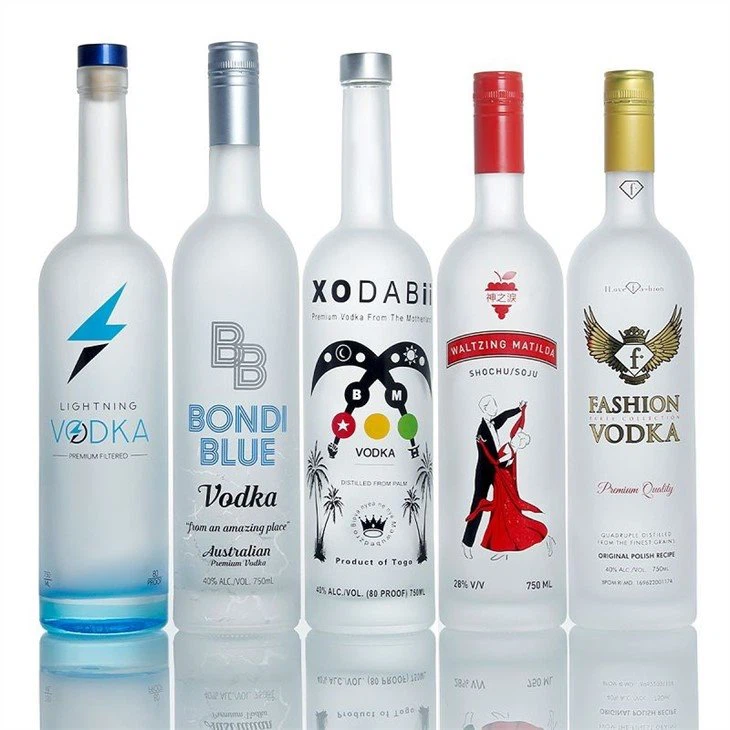 Embosovaná láhev na alkohol